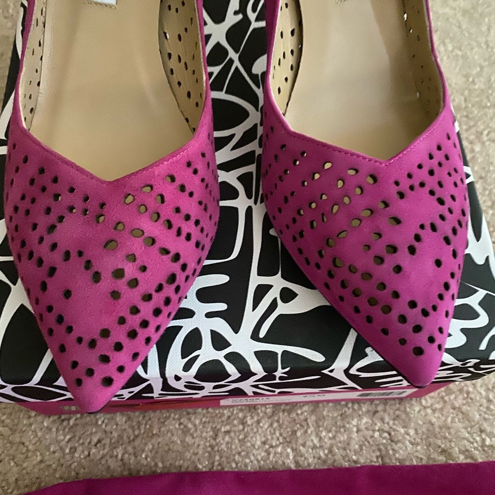 Magenta DVF stiletto heels - Picture 4 of 6